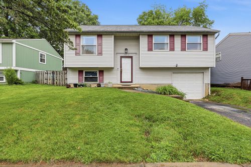 3912 Farm Brook Ln, Columbus, OH, 43204-1552 | Card Image