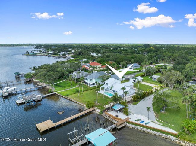 9670 Riverview Dr, House other with 4 bedrooms, 3 bathrooms and null parking in Sebastian FL | Image 68