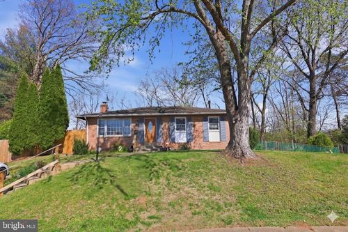 7605 Rosbury Ct, MANASSAS, VA, 20109-6222 | Card Image