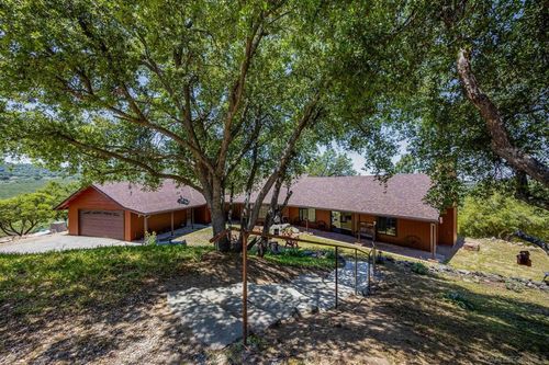10649 Boulder Creek Rd, Descanso, CA, 91916-9747 | Card Image