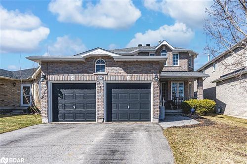 86 Penvill Trail, Barrie, ON, L4N5C5 | Card Image