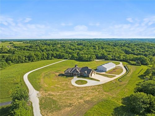 18405 371 Hwy, Platte City, MO, 64079-9780 | Card Image