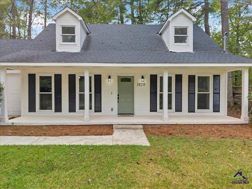 1829 Greentree Pkwy, Macon, GA, 31220-3532 | Card Image