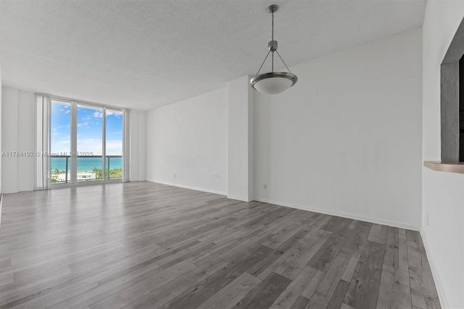 24 - 19380 Collins Ave, Condo with 1 bedrooms, 1 bathrooms and null parking in Sunny Isles Beach FL | Image 8