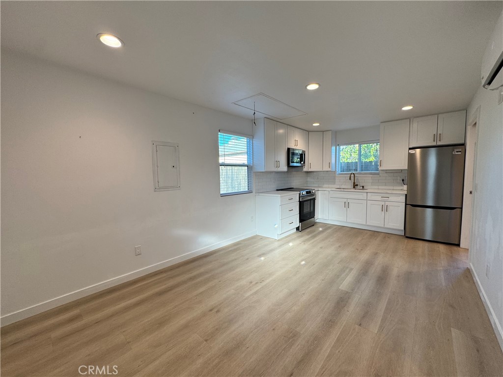 Residential Lease in La Habra 5
