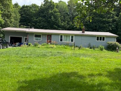 326 Cemetery Rd, Plattsburgh, NY, 12901-5418 | Card Image