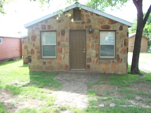 unit-a-705 South St, Graham, TX, 76450-3557 | Card Image