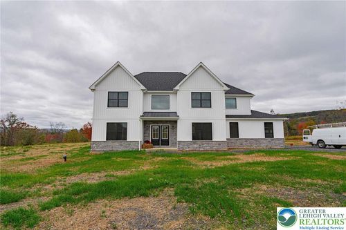 44 Regency Ln, Brodheadsville, PA, 18322 | Card Image