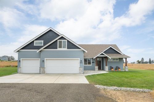 16511 W Rolling Hills Ln, Cheney, WA, 99004-8807 | Card Image