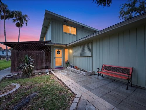 6124 Hidden Oaks, Corpus Christi, TX, 78412-5638 | Card Image