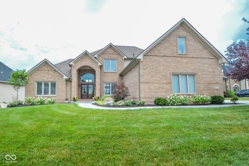 7845 Centerstone Ct, Indianapolis, IN, 46259-1483 | Card Image