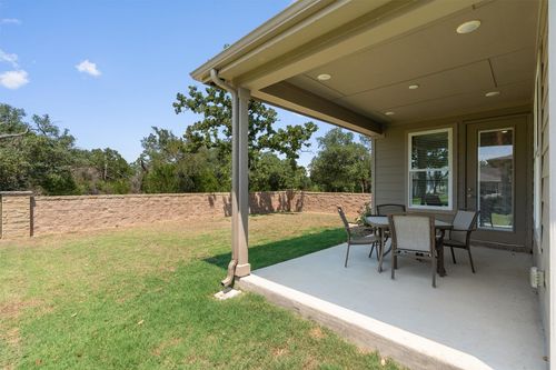 502 Saratoga Ln, Georgetown, TX, 78633-2402 | Card Image