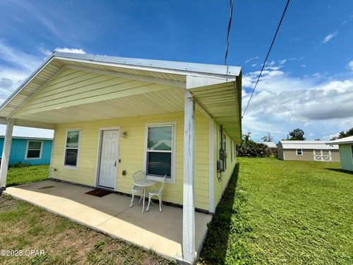 3111 E 2nd Plz, Panama City, FL, 32401-5626 | Card Image