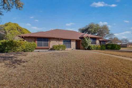 922 S Greenstone Ln, Duncanville, TX, 75137-2114 | Card Image