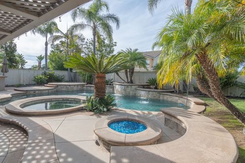 1857 Autumn Ln, Vista, CA, 92084-3344 | Card Image