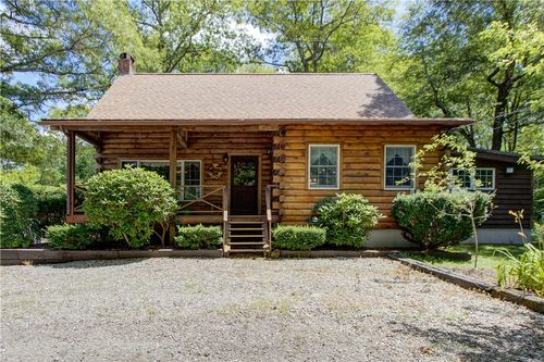 85 Plainfield Pike, Foster, RI, 02825-1249 | Card Image