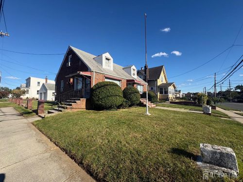 505 S Pine Ave, South Amboy, NJ, 08879-2127 | Card Image