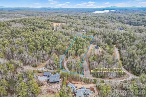 147-2086 October Dr, Nebo, NC, 28761-0242 | Card Image