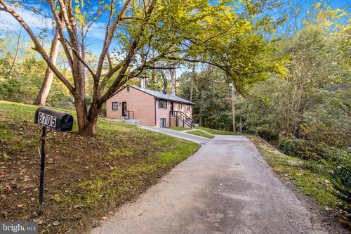 6705 Tomlinson Ter, CABIN JOHN, MD, 20818-1307 | Card Image