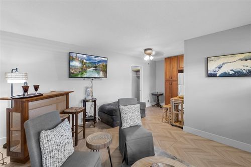 apt-a6-30 Se 13th St, Boca Raton, FL, 33432-7019 | Card Image