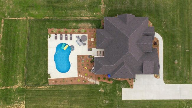 1739 Leyben Ct, House other with 5 bedrooms, 4 bathrooms and null parking in Bowling Green KY | Image 8