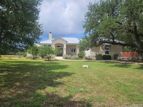 2106 Granada Hls, New Braunfels, TX, 78132-3378 | Card Image