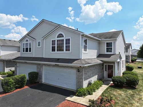 2716-6423 Gray Hawk Dr, Matteson, IL, 60443-3303 | Card Image