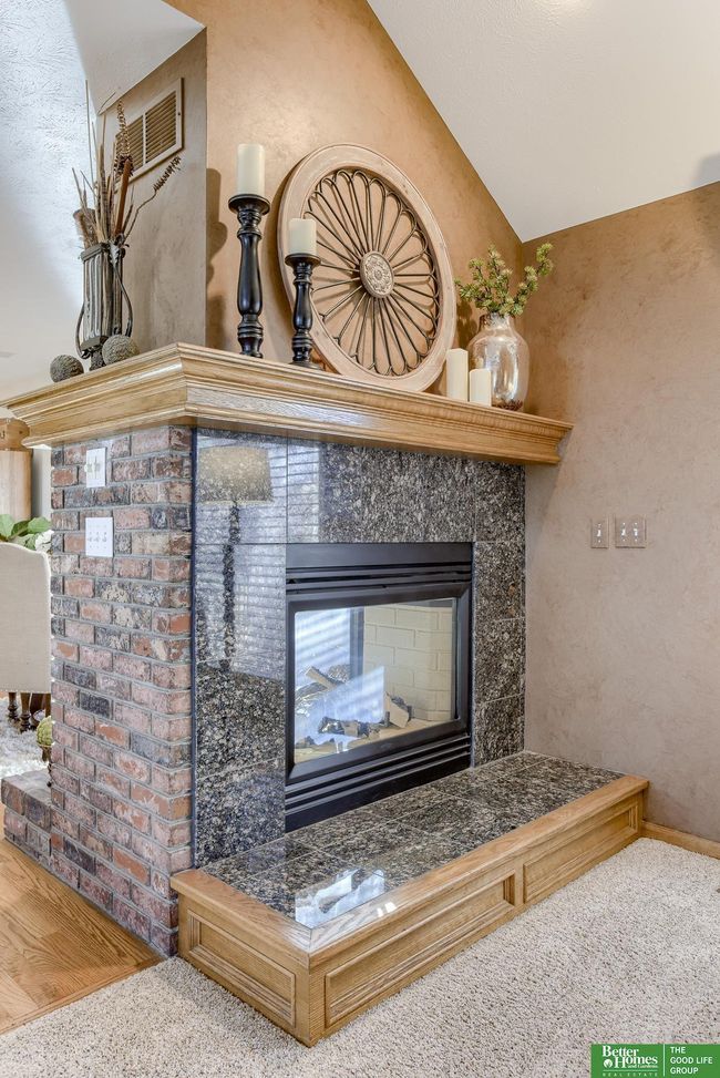 17616 Ventana Cir, House other with 4 bedrooms, 4 bathrooms and 2 parking in Omaha NE | Image 11