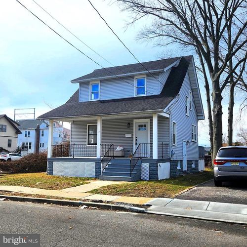 17 Watkins Ave, Woodbury, NJ, 08096-1235 | Card Image