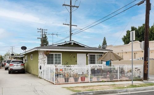 8014 1st St, Paramount, CA, 90723-3402 | Card Image