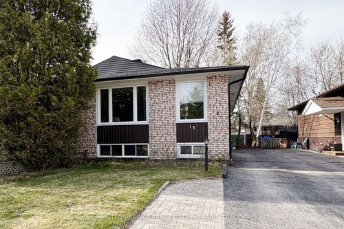 13 Rosedale Crt, North Bay, ON, P1A3W1 | Card Image