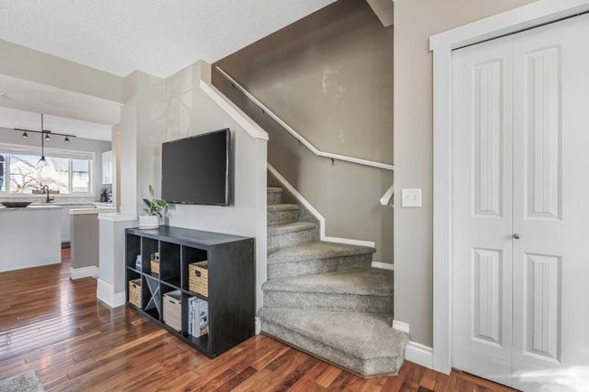 315 Elgin Place Se, Home with 2 bedrooms, 2 bathrooms and 2 parking in Calgary AB | Image 14