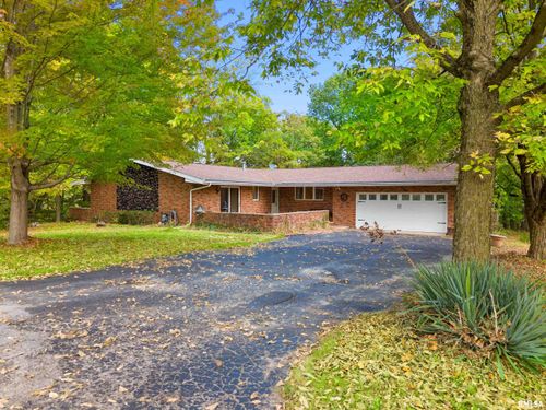 606 Thatcher Ln, Metamora, IL, 61548-8723 | Card Image