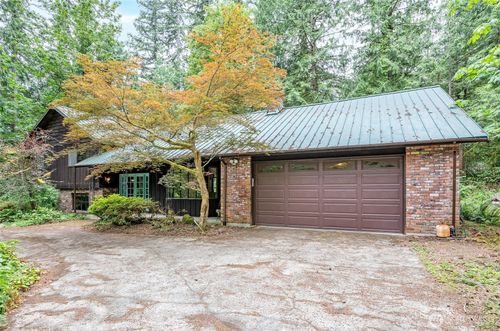 16035 266th Ave Se, Issaquah, WA, 98027-6938 | Card Image