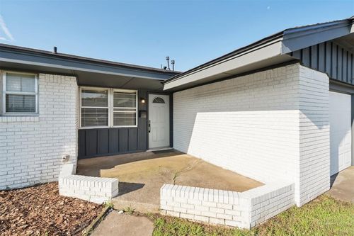 1610 Sw 77th Pl, Oklahoma City, OK, 73159-5327 | Card Image