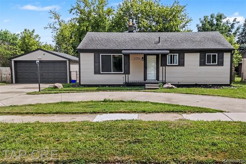 20166 Broadacres St, Clinton Township, MI, 48035-4008 | Card Image