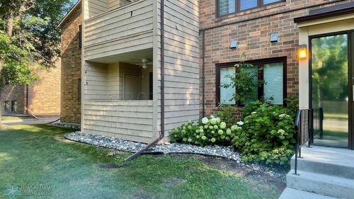 apt-101-3245 17th Ave S, Fargo, ND, 58103-4529 | Card Image