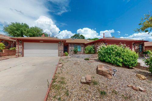 9214 Admiral Lowell Pl Ne, Albuquerque, NM, 87111-1261 | Card Image