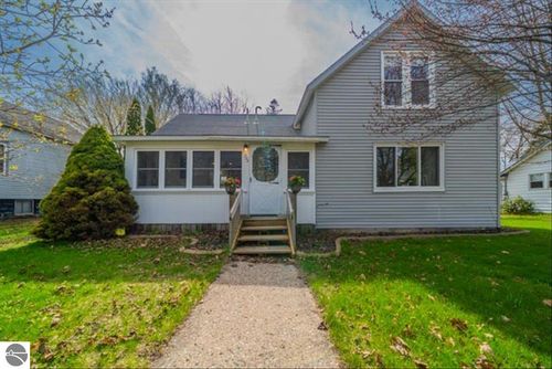 203 Adams St, East Tawas, MI, 48730-1502 | Card Image