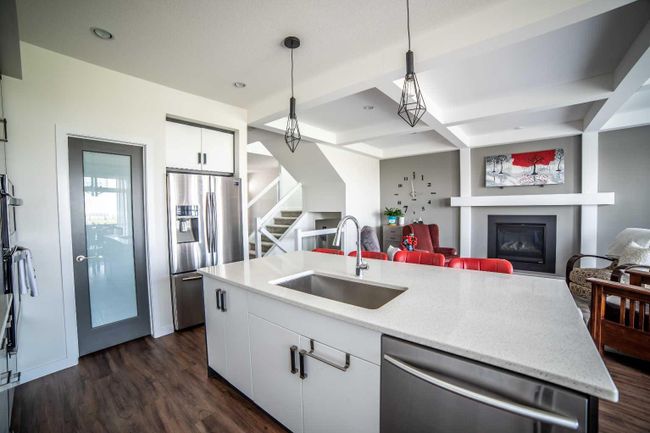 499 Greywolf Cove N, Home with 4 bedrooms, 3 bathrooms and 4 parking in Lethbridge AB | Image 9