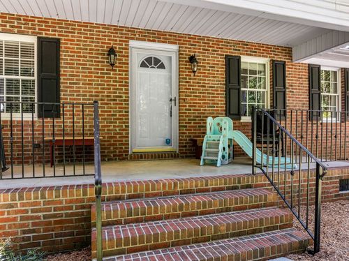 160 Lancaster Road, spartanburg, SC, 29306 | Card Image