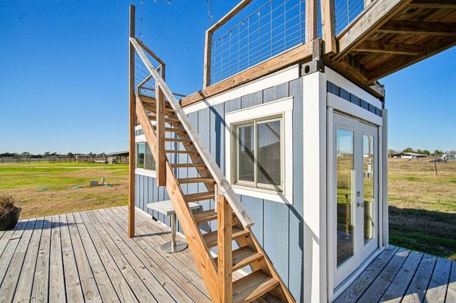 Cool stairway to access the rooftop deck. | Image 31