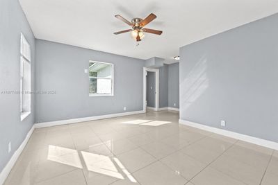 1601 Nw 15th St, House other with 3 bedrooms, 1 bathrooms and null parking in Fort Lauderdale FL | Image 3