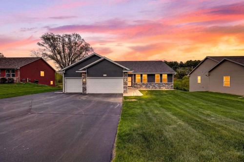 11308 N Mason Dr, Edgerton, WI, 53534-8553 | Card Image
