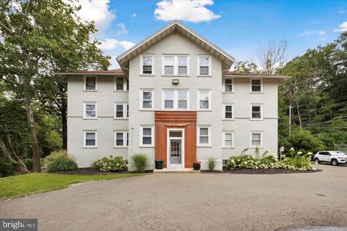 2nd-floor-unit-4-3 S Brandywine Ave, COATESVILLE, PA, 19320 | Card Image