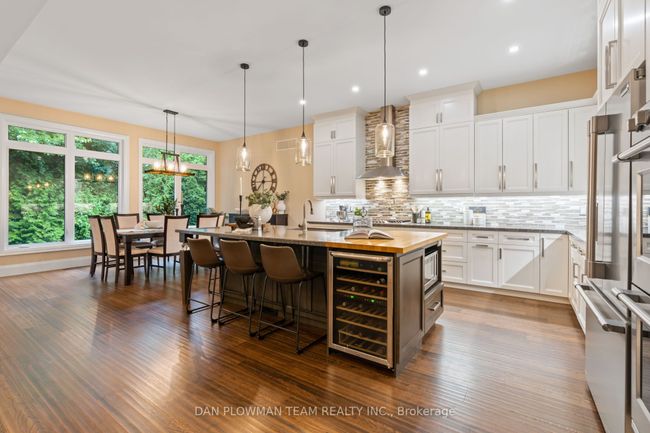 1682 Heathside Cres, House other with 5 bedrooms, 5 bathrooms and 4 parking in Pickering ON | Image 12