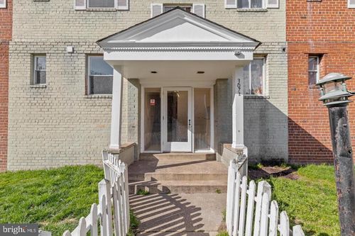 202-3072 Patrick Henry, FALLS CHURCH, VA, 22044 | Card Image