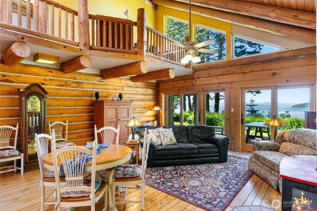 5398 West Shore Road, House other with 3 bedrooms, 3 bathrooms and 2 parking in Anacortes WA | Image 5