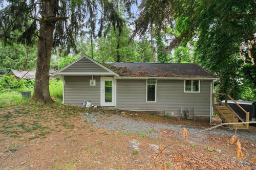 24742 100 Ave, Maple Ridge, BC, V2W1J8 | Card Image