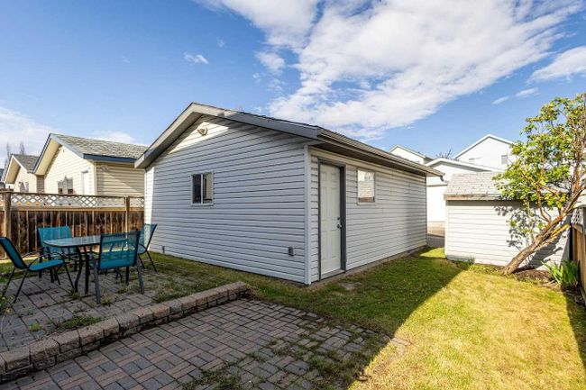 32 Arbour Crest Dr Nw, House detached with 3 bedrooms, 3 bathrooms and 2 parking in Calgary AB | Image 22